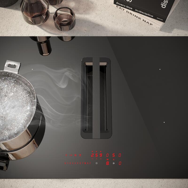 11506-796076_vo